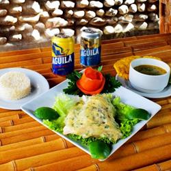 Robalo al ajillo
