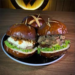 MINI BURGER DE LA CASA